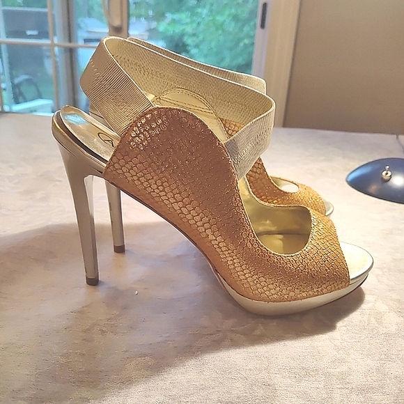 Carlos Santana Party Platform Stilettos. Gold . Size 10 Stretch Ankle Strap - Picture 5 of 9